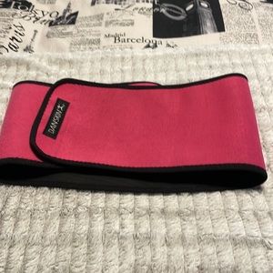 Waist shaper/ pink and black.